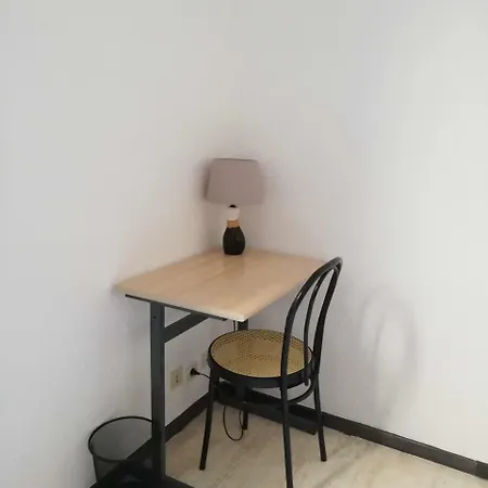 Rez-de-chaussee, Au Calme, Sur Cour Apartmán